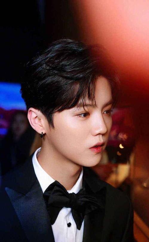 娱乐圈爆料沈月陈哲远是真的吗,沈月陈哲远恋情真相揭晓？